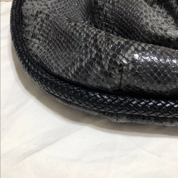 Cole Haan shoulder bag - Picture 7 of 8